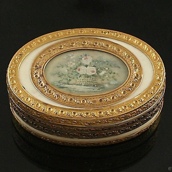 French 18k Gold Box With Miniature Rose Painting c1783