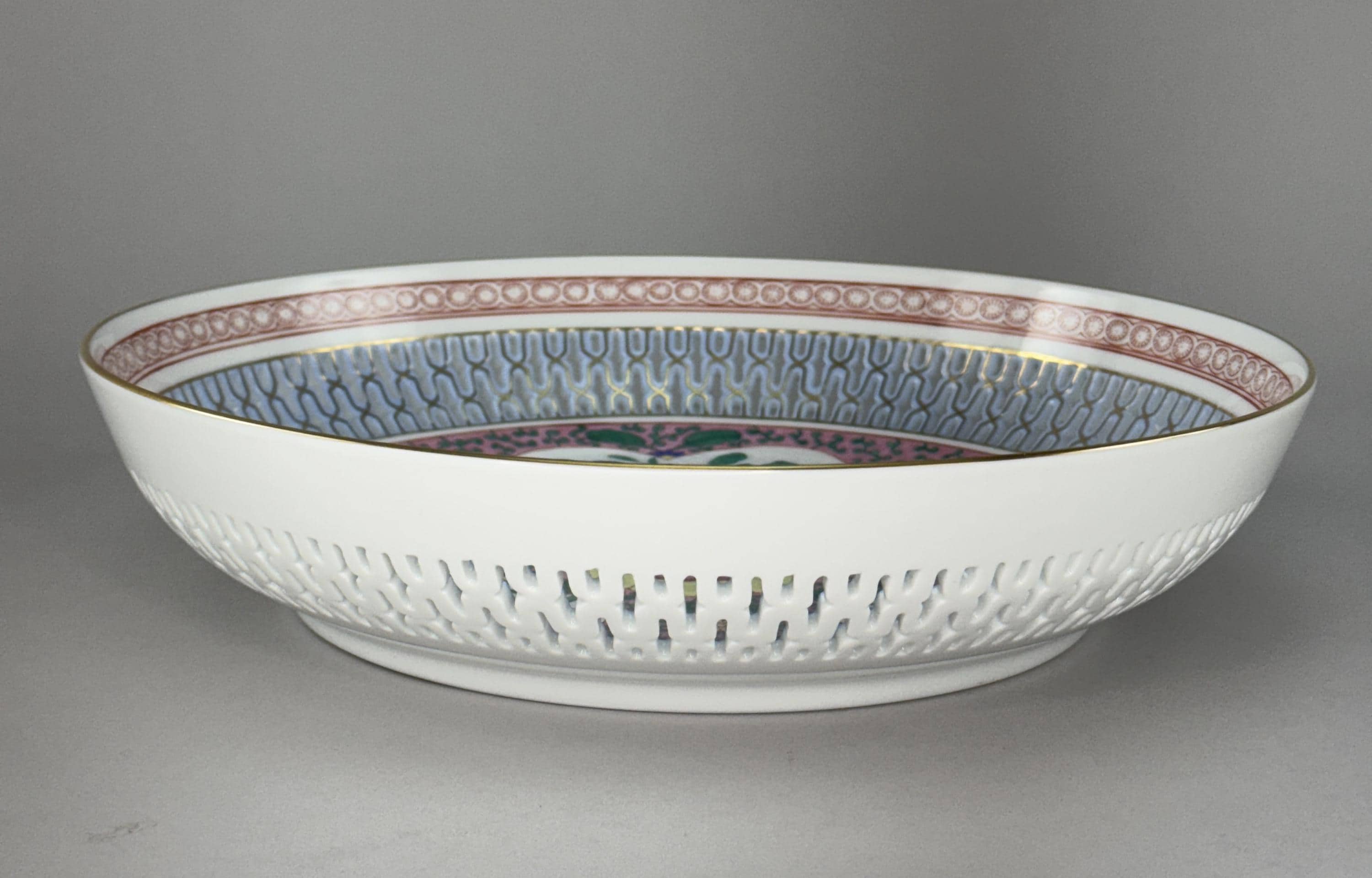 Herend Handpainted Emaille Rose ERS Reticulated 10 7/8