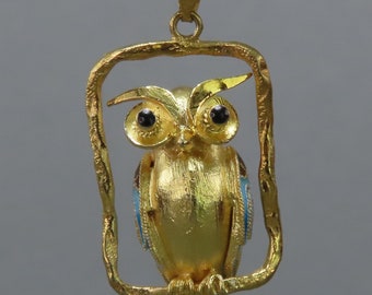 NOS VTG Silver Cloisonne Enamel Horned Owl Crested Owl Bird Pendant