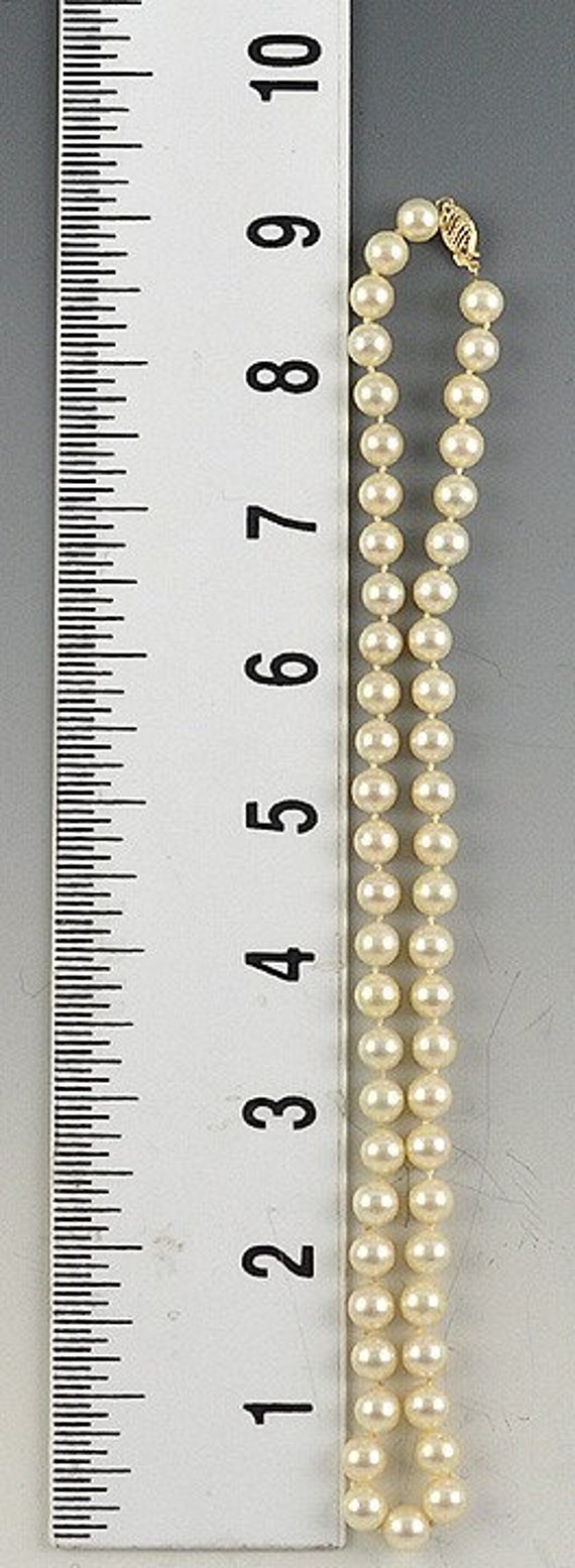 Excellent Strand of 7.9mm Pearls with 14K Yellow … - image 5