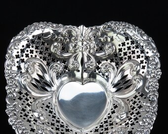 M1314 Antique 1910s 純銀 Gorham ハート型 トレイ 1952 Gorham Sterling Silver Pierced Heart Dish No Mono 9 1/2