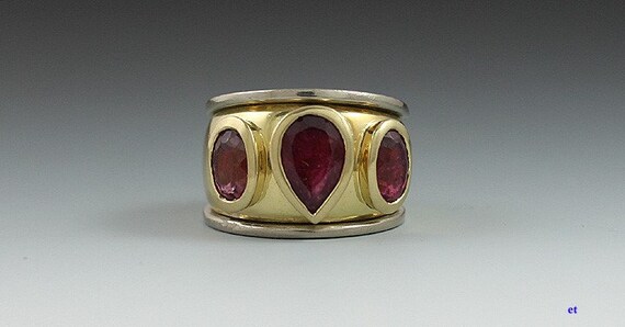 18K Yellow and White Gold 3-Stone Red Tourmaline … - image 1