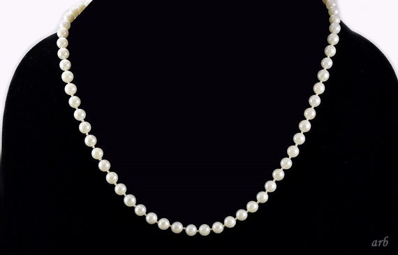 VINTAGE HOLLYWOOD☆5-way Knotted Pearl Necklace Elegant 5-strand Necklace, Straight Out of the 1940's, Ready