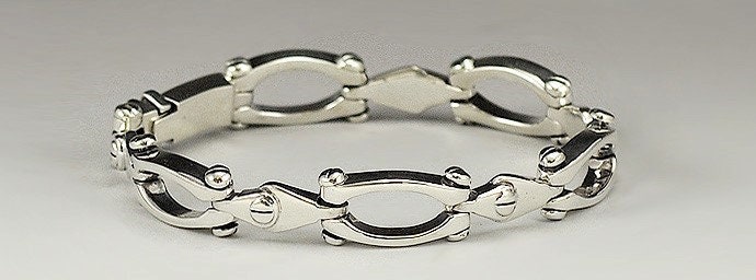 Fantastic Sterling Silver Link and Screw Chain Bracelet With