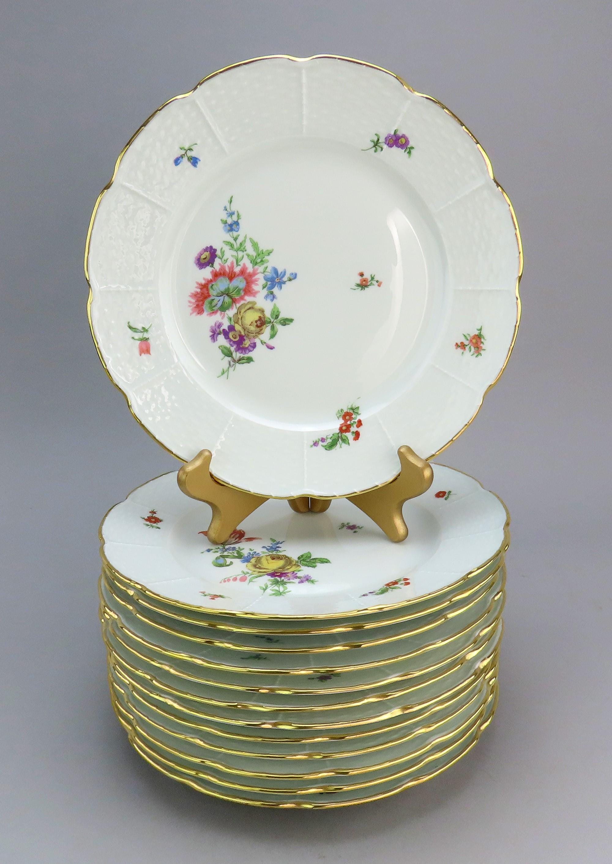 Fab Set 12 French Limoges Raynaud Floral Flowers Gilt Rim 9 5/8