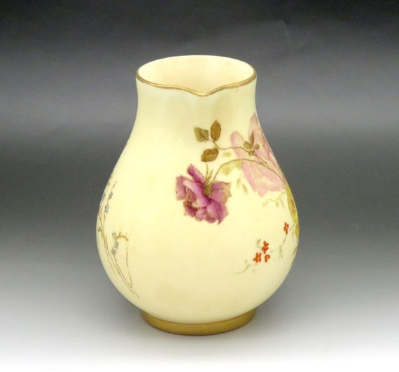 Antique 1891 English Royal Worcester Ivory Flower Porcelain