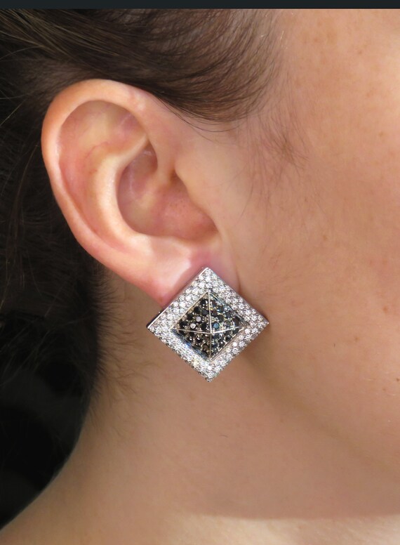 Retro Style 750 18K White Gold Diamond Clip Earrin