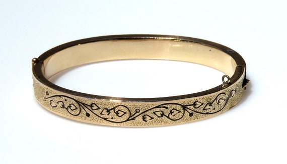 Lovely c1880s Victorian Goldfilled Black Enamel V… - image 3