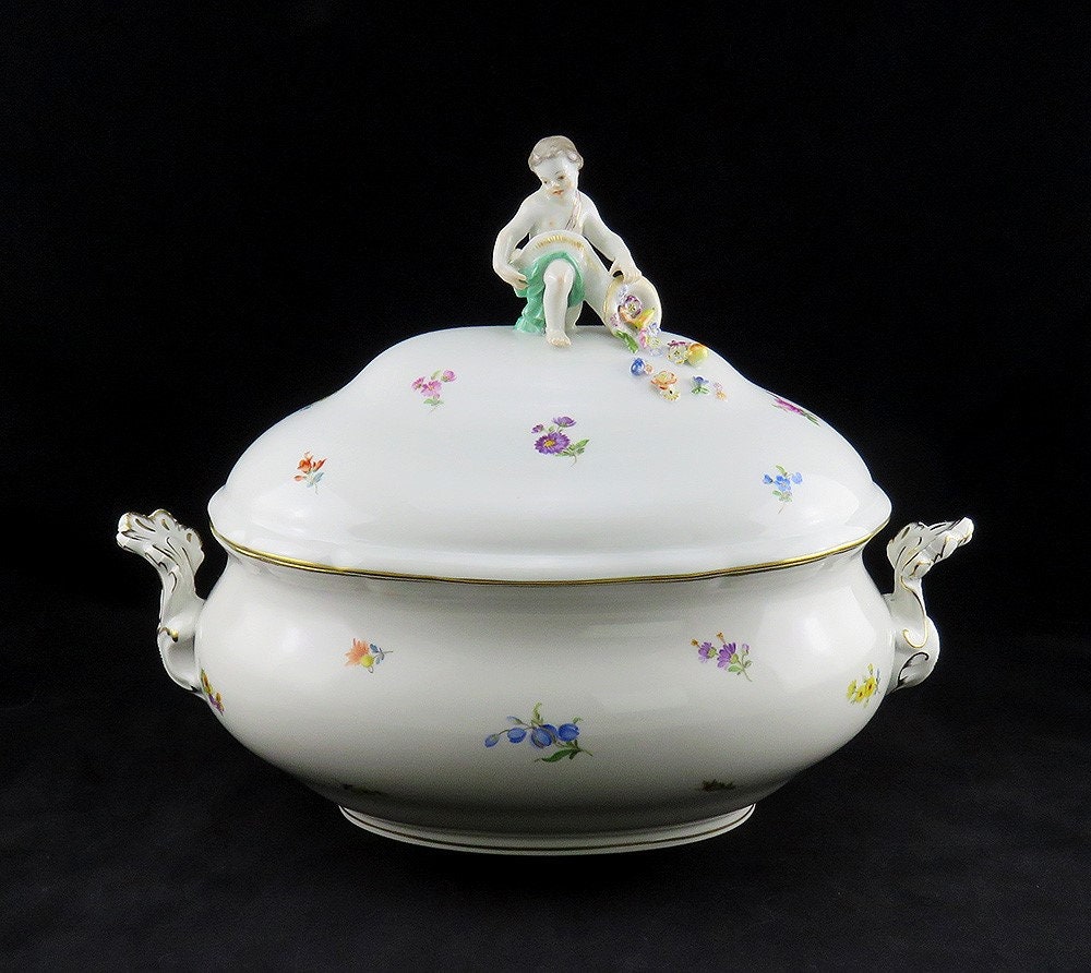 Large Perfect Meissen Scattered Flowers Soup Tureen 15 X10x12