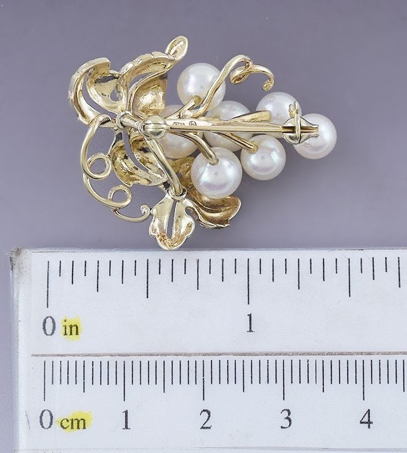 クラシックなデザインの 14K ゴールド パールのミキモト ブドウ