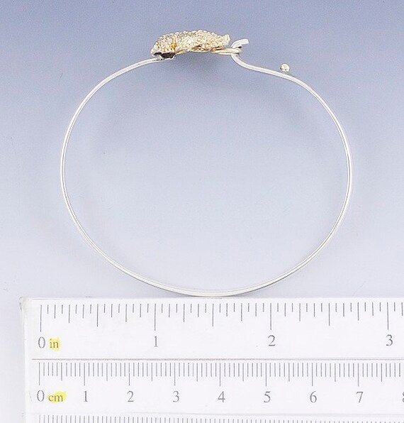 Cute 14k Gold & Sterling Silver Starfish Bangle Bracelet View 4