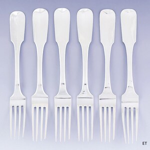 Snyggt set tyska/österrikiska middagsgafflar i silver, .813, daterade 1844-1849