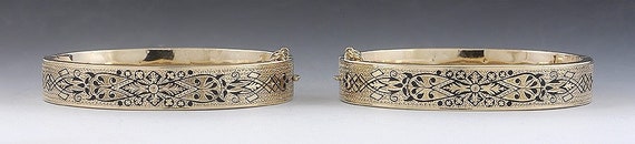 Stunning Pair Victorian 14k Gold Black Enamel Flo… - image 3