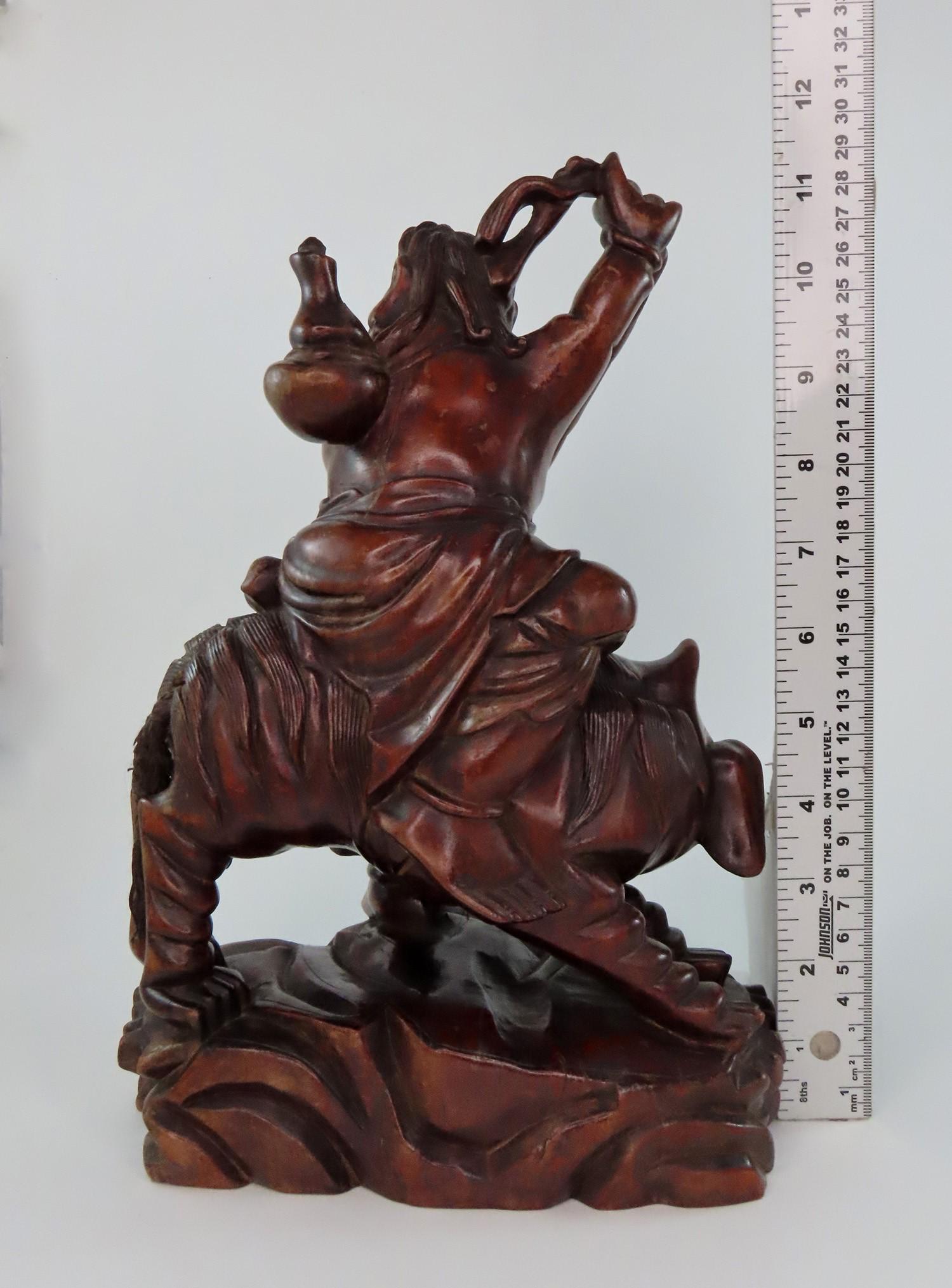 20世紀中国の珍しい木彫りの像、劉海禅と福獅子 - Etsy 日本