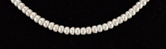 Nice Genuine Pearl Beaded Necklace w/ 10K Yellow … - image 2
