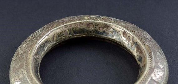 Ancient/Antique Bedouin Tribal Silver Cuff Bracel… - image 7