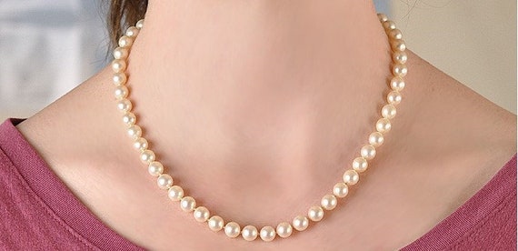 Excellent Strand of 7.9mm Pearls with 14K Yellow … - image 1
