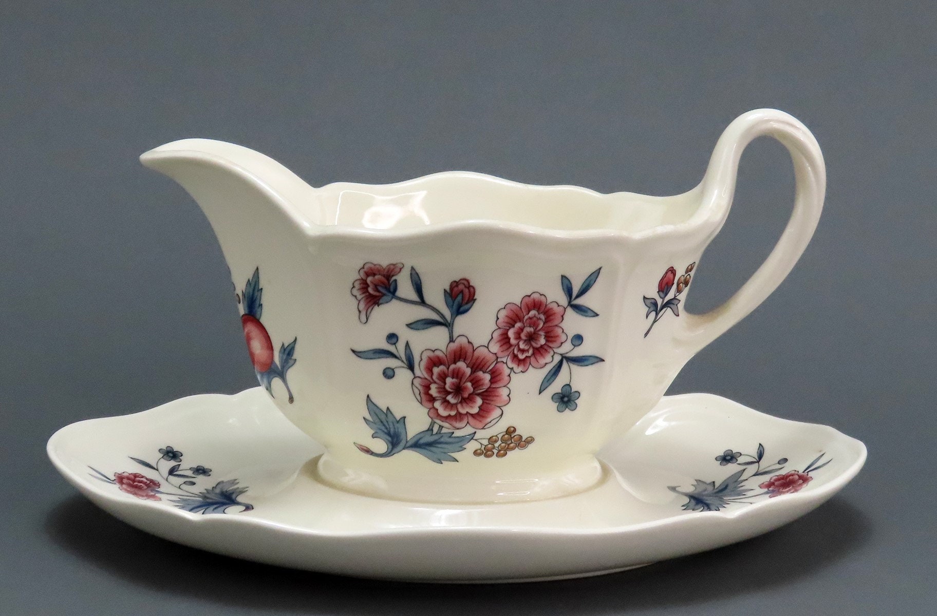 ウェッジウッドホワイトスネーク貴重品 ウェッジウッドホワイトスネーク貴重品