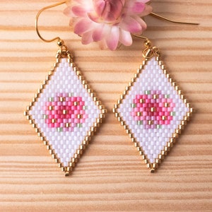 Flower Bead Earrings, Seed Bead Earrings, Geometric Earrings, Hand Woven Earrings, Brick Stitch Earrings