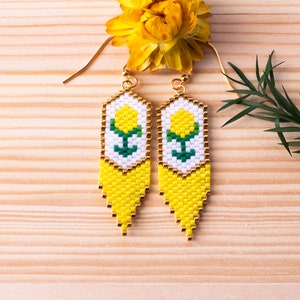 Seed Bead Earrings, Hand Woven Earrings, Floral Bead Earrings, Yellow Flower Earring