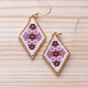 Seed Bead Earrings, Bead Woven Earrings, Floral Earrings, Pink Earrings