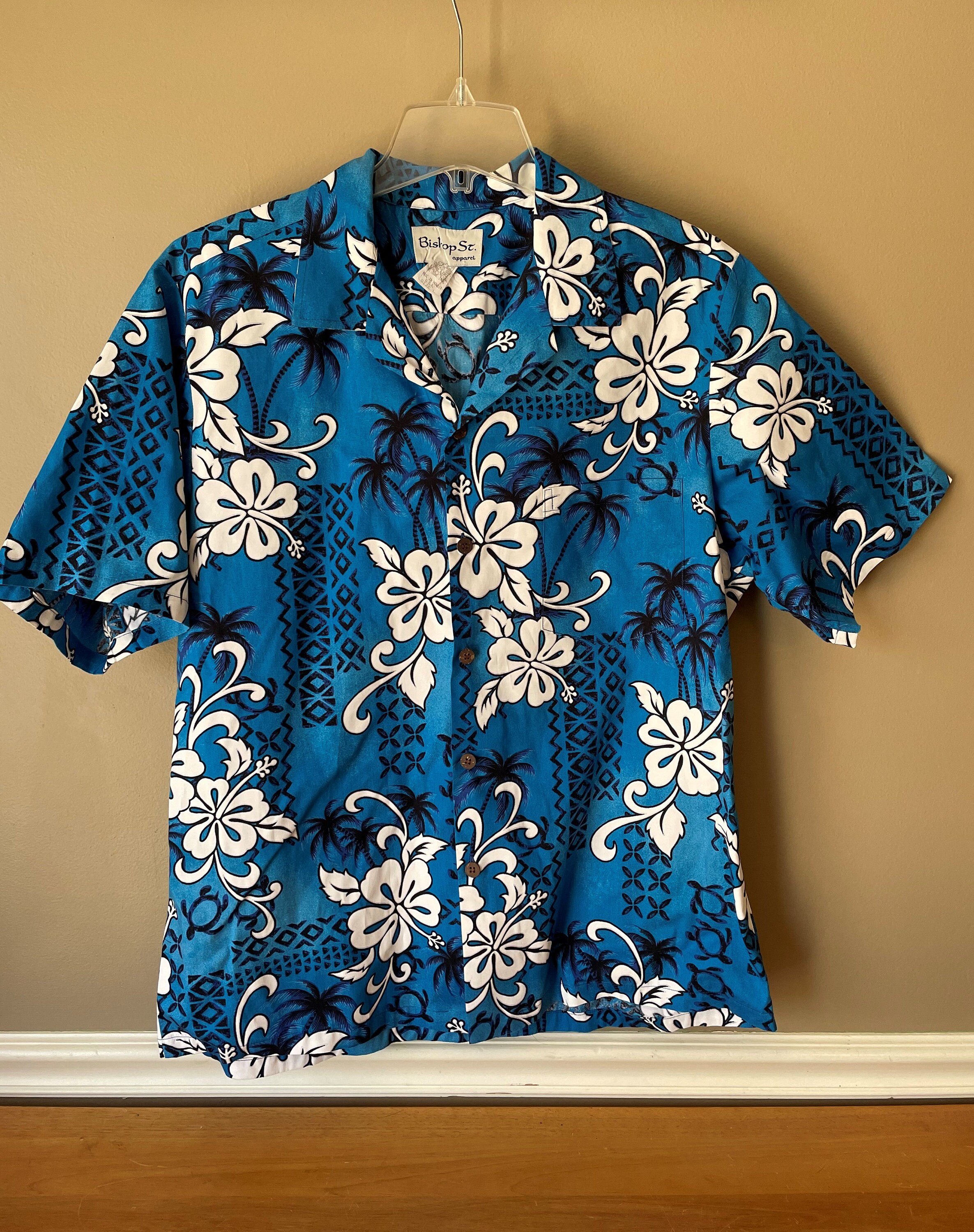 Bethesda University Hawaiian Shirt And Shorts - BiShop - Tagotee