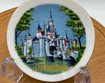 Walt Disney World Cinderella Castle Decorative Painted Plate