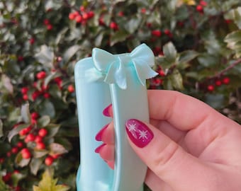 Bow-Topped Skinny Can Cup Holder: Bachelorette Party Favor, Girls Night Must Have. Slim Can Cooler for White Claw, Truly, Hard Seltzer, Beer
