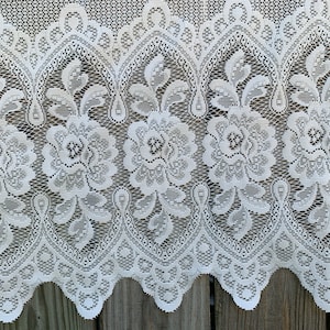 2925 C Off White Lace Rose Curtain, 56 x 20