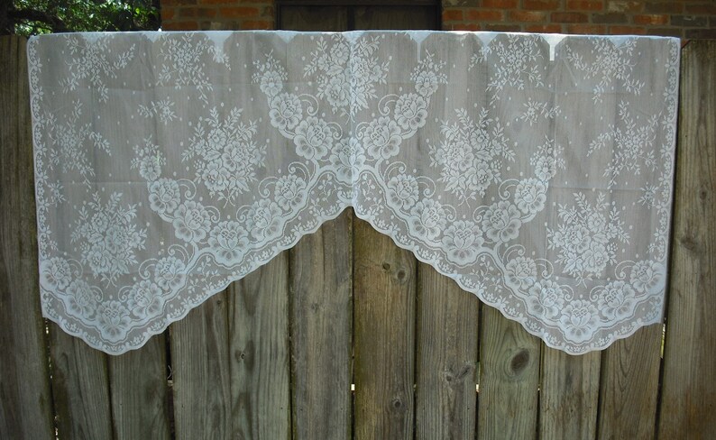 Clearance Reduced 2024 S Vintage White Lace Swag With Etsy