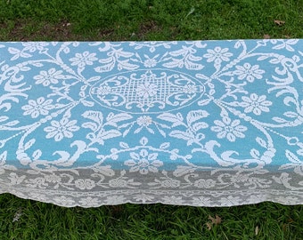 8003 T Vintage Tan Filet Cotton Lace Tablecloth, 62 x 90