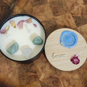 Cancer Zodiac Soy Candle: Green Aventurine, Rose & Coastal Coconut
