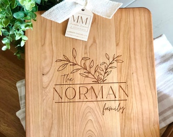 Personalized Maple Cutting Board – Engraved Wedding Gift
