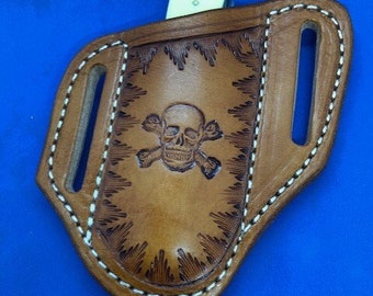 Skull and Crossbones trapper sheath