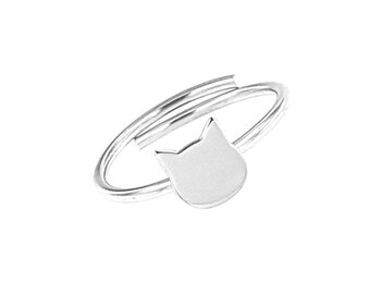 Customizable cat ring with engravings and free color choice || Hypoallergenic 925 silver and nickel free