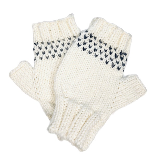 Fingerless Gloves - Knitted