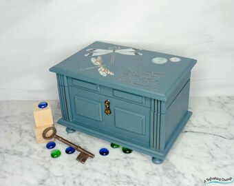 Musical jewellery box, small blue jewelry box for a girl, Unique hand painted jewellery box, Upcycled jewelry box