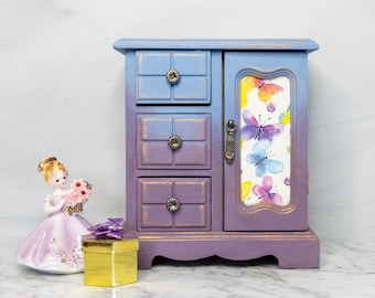 Upcycled Jewellery Box with a One of a Kind blended style, Hand painted jewelry box with butterflies