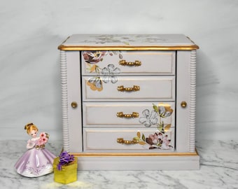 One of a Kind jewellery box, Large jewelry box, Musical jewellery Box, Lavender jewellery box with floral decor