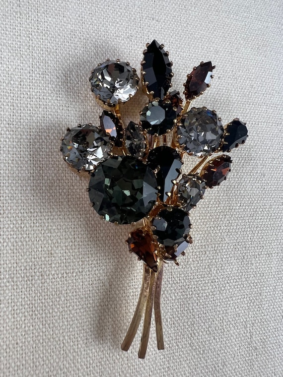 Vintage Crystal Rhinestone Flower Brooch/ Vintage… - image 2