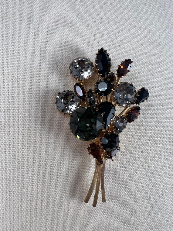 Vintage Crystal Rhinestone Flower Brooch/ Vintage… - image 3