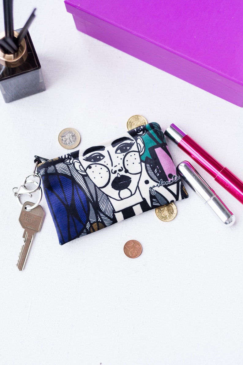 Blue and White pouch Key holder image 1