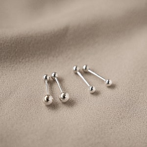 Minimalistische klassieke ronde oorbellen met schroefsluiting, kraakbeen van 3,4 mm, tragus, helix, gaatje voor tweede oor