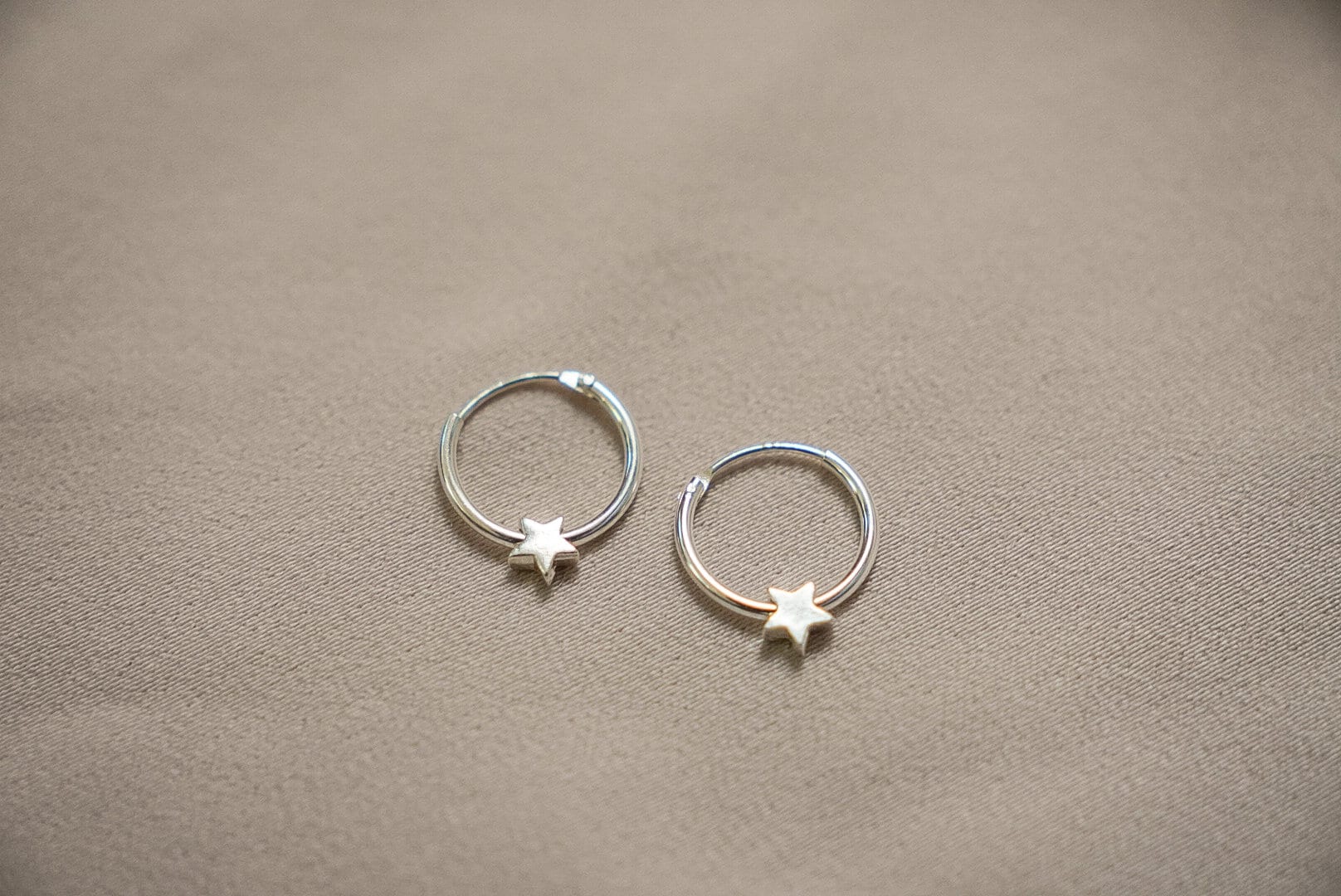 【STARJEWELRY】SV925SWING PIERCED EARRINGS Amazon.com: Star 925 Sterling Silver Double Piercing