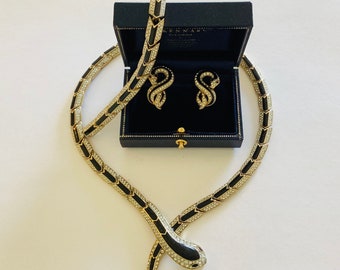 Attwood and Sawyer❁豪華シルバー装飾ネックレス❁vintage Attwood and Sawyer❁豪華シルバー装飾ネックレス❁vintage