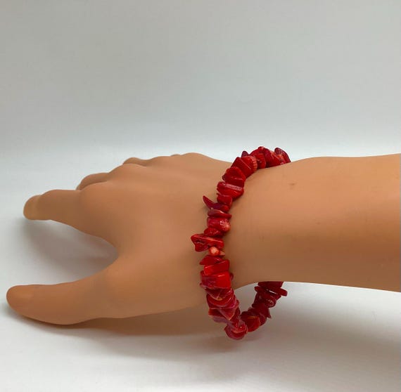 Lipstick Red Mediterranean Coral Bracelet 1970s Vintage Retro Jewellery Carved Natural Beads Vintage