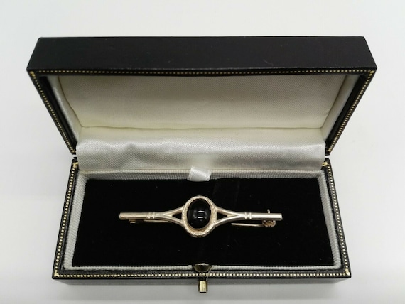 Silver and Onyx Art Deco Style and Period Bar Brooch Pin 7th Wedding Anniversary Gift AYURVEDIC Calender December Birthstone