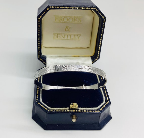 Vintage Silver  1 Years Baby Bangle | Child’s Bracelet | Christening Gift | Adjustable Infant Jewellery