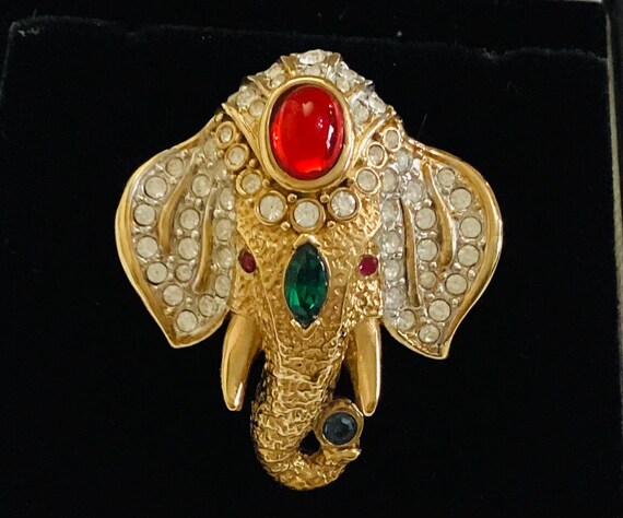 Attwood & Sawyer Rare Elephant Head Brooch Swarovski Crystal