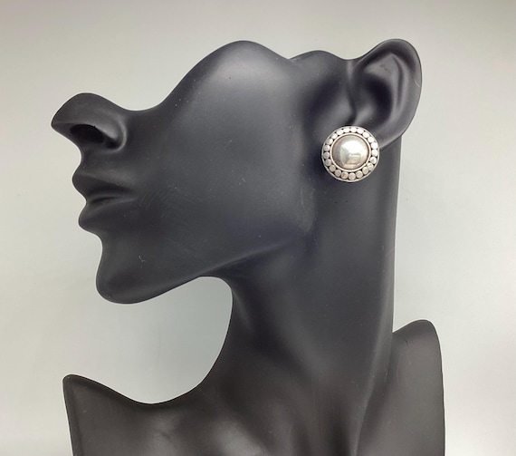 Beautiful Hammered Solid 925 Silver Round Shield Earrings